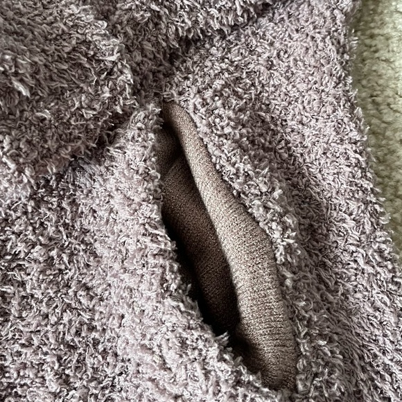 Fuzzy Cardigan - Picture 5 of 6